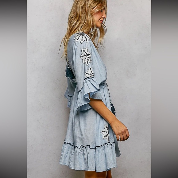 POL. V-neck Embroidered Dress with Tassels - Picture 5 of 7